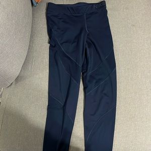 Women’s small Nike running leggings